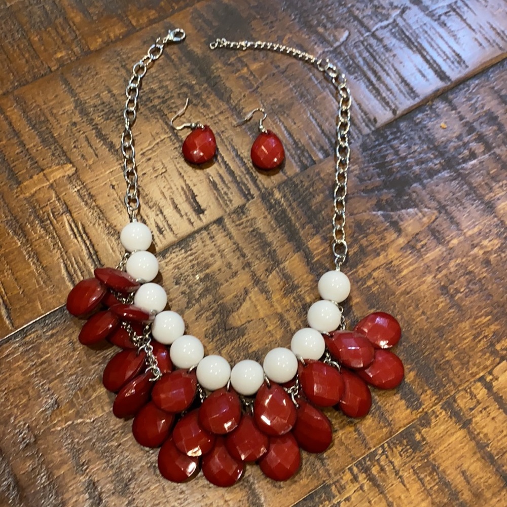 Necklace & Earring Set - Picture 2 of 2